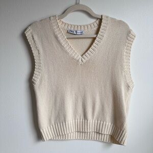 ZARA Women’s V-Neck Knit Sweater Vest Size Medium